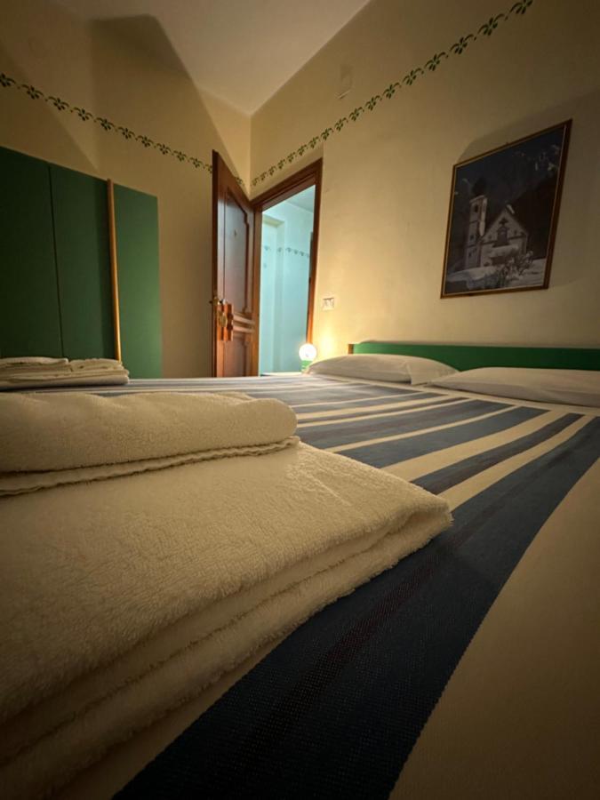 Hotel Atena Ciro Marina Exterior photo