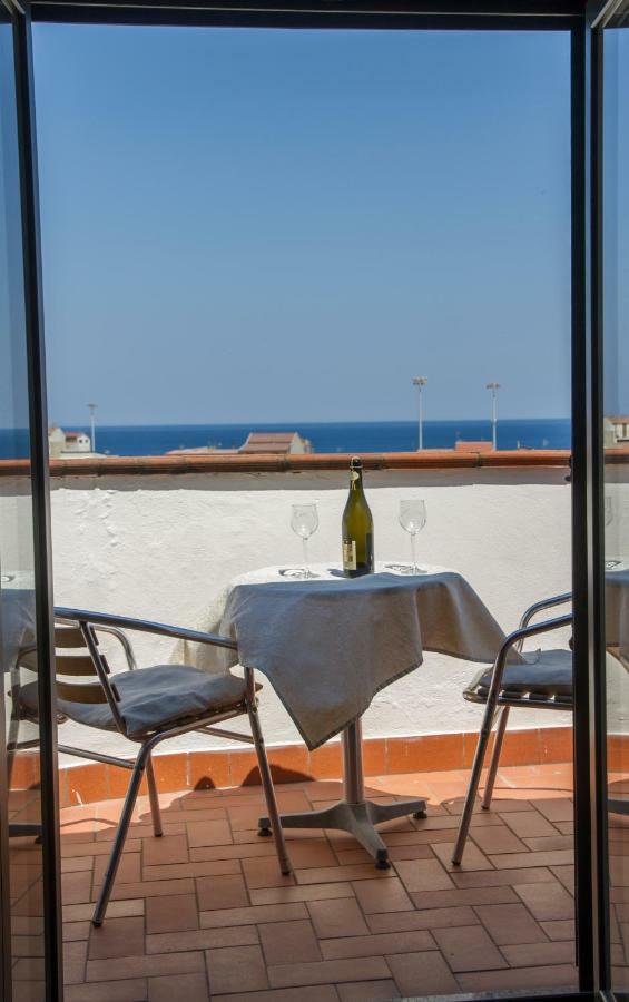 Hotel Atena Ciro Marina Exterior photo